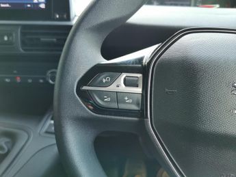 PEUGEOT PARTNER 1.5 BlueHDi 1000 Asphalt Premium + Standard Panel Van 5dr Diesel