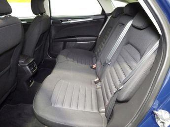 FORD MONDEO 1.5 TDCi ECOnetic Zetec Hatchback 5dr Diesel Manual Euro 6 (s/s)