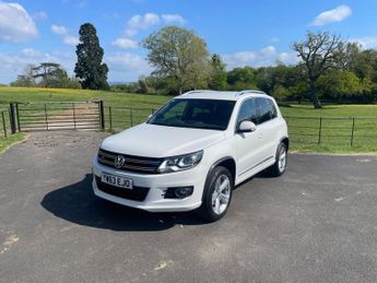 Volkswagen Tiguan 2.0 TDI BlueMotion Tech R-Line SUV 5dr Diesel Manual 4WD Euro 5 