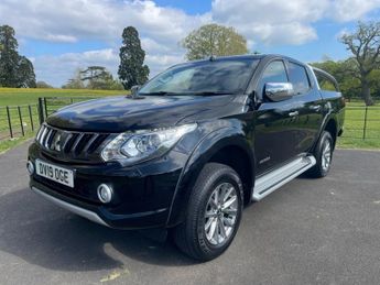 Mitsubishi L200 2.4 DI-D DC Warrior Pickup Double Cab 4dr Diesel Manual 4WD Euro