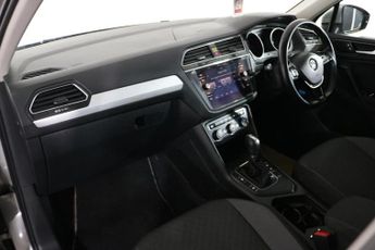 VOLKSWAGEN TIGUAN 2.0 TDI SE SUV 5dr Diesel DSG Euro 6 (s/s) (150 ps)