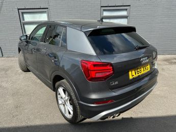AUDI Q2 1.5 TFSI CoD 35 S line SUV 5dr Petrol Manual Euro 6 (s/s) (150 p