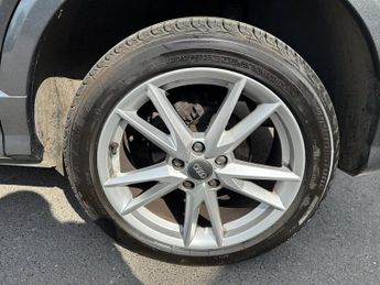AUDI Q2 1.5 TFSI CoD 35 S line SUV 5dr Petrol Manual Euro 6 (s/s) (150 p