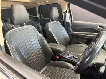 FORD KUGA 2.0 TDCi Vignale SUV 5dr Diesel Powershift AWD Euro 6 (s/s) (180