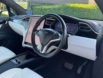 TESLA MODEL X 90D (Dual Motor) SUV 5dr Electric Auto 4WDE (417 bhp)
