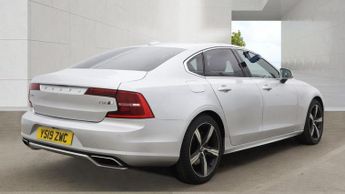 VOLVO S90 2.0h T8 Twin Engine 10.4kWh R-Design Pro Saloon 4dr Petrol Plug-
