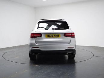 MERCEDES-BENZ GLC 2.0 GLC250 AMG Night Edition SUV 5dr Petrol G-Tronic+ 4MATIC Eur