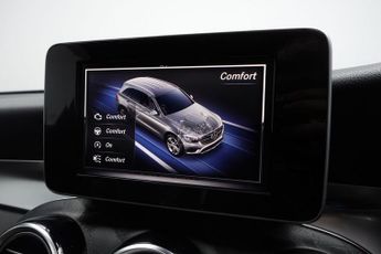 MERCEDES-BENZ GLC 2.0 GLC250 AMG Night Edition SUV 5dr Petrol G-Tronic+ 4MATIC Eur