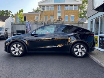 TESLA MODEL Y (Dual Motor) Long Range SUV 5dr Electric Auto 4WDE (384 bhp)