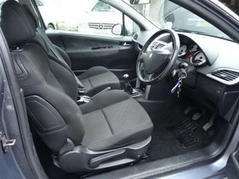 PEUGEOT 207 1.6 HDi Sport Hatchback 3dr Diesel Manual (117 g/km, 90 bhp)