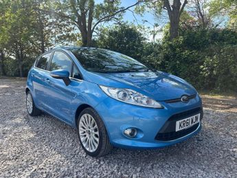 Ford Fiesta 1.4 Titanium Hatchback 5dr Petrol Manual (133 g/km, 94 bhp)