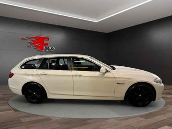 BMW 5 SERIES 2.0 525d SE Touring 5dr Diesel Auto Euro 5 (s/s) (218 ps)
