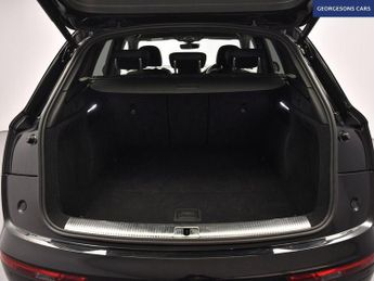 AUDI Q5 2.0 TFSI 45 S line SUV 5dr Petrol S Tronic quattro Euro 6 (s/s) 