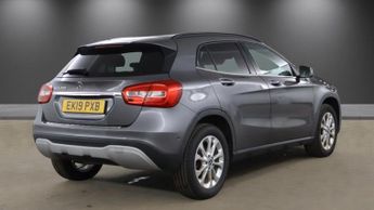 MERCEDES-BENZ GLA 1.6 GLA200 SE (Executive) SUV 5dr Petrol 7G-DCT Euro 6 (s/s) (15