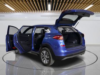 HYUNDAI TUCSON 1.6 CRDi MHEV Premium SUV 5dr Diesel Hybrid DCT Euro 6 (s/s) (13