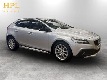 VOLVO V40 CROSS COUNTRY 1.5 T3 GPF Hatchback 5dr Petrol Auto Euro 6 (s/s) (152 ps)