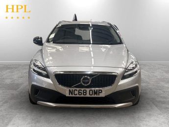 VOLVO V40 CROSS COUNTRY 1.5 T3 GPF Hatchback 5dr Petrol Auto Euro 6 (s/s) (152 ps)