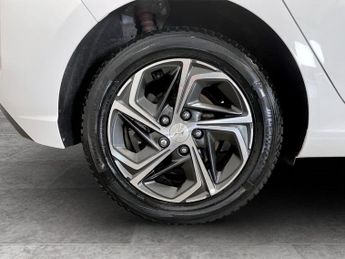 HYUNDAI I30 1.0 T-GDi MHEV SE Connect Hatchback 5dr Petrol Hybrid DCT Euro 6