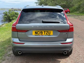 VOLVO XC60 2.0 D4 Momentum SUV 5dr Diesel Auto AWD Euro 6 (s/s) (190 ps)