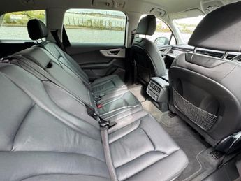 AUDI Q7 3.0 TDI V6 45 Sport SUV 5dr Diesel Tiptronic quattro Euro 6 (s/s