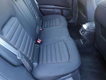 FORD MONDEO 2.0 TDCi Zetec Hatchback 5dr Diesel Manual Euro 6 (s/s) (150 ps)