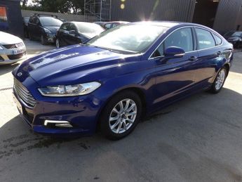 FORD MONDEO 2.0 TDCi Zetec Hatchback 5dr Diesel Manual Euro 6 (s/s) (150 ps)