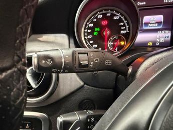 MERCEDES-BENZ GLA 1.6 GLA180 Urban Edition SUV 5dr Petrol 7G-DCT Euro 6 (s/s) (122