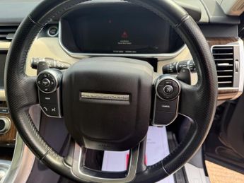 LAND ROVER RANGE ROVER SPORT 3.0 SD V6 HSE SUV 5dr Diesel Auto 4WD Euro 6 (s/s) (306 ps)