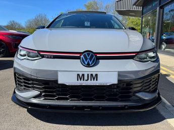 VOLKSWAGEN GOLF 2.0 TSI GTI Clubsport Hatchback 5dr Petrol DSG Euro 6 (s/s) (300