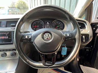 VOLKSWAGEN GOLF 1.6 TDI BlueMotion Tech Match Edition Hatchback 5dr Diesel DSG E