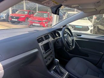 VOLKSWAGEN GOLF 1.6 TDI BlueMotion Tech Match Edition Hatchback 5dr Diesel DSG E