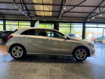 MERCEDES-BENZ A-CLASS 2.1 A200d Sport (Premium) Hatchback 5dr Diesel 7G-DCT Euro 6 (s/