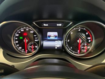MERCEDES-BENZ A-CLASS 2.1 A200d Sport (Premium) Hatchback 5dr Diesel 7G-DCT Euro 6 (s/