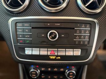 MERCEDES-BENZ A CLASS 2.1 A200d Sport (Premium) Hatchback 5dr Diesel 7G-DCT Euro 6 (s/