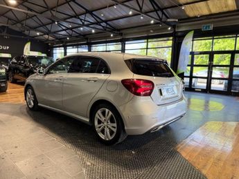 MERCEDES-BENZ A-CLASS 2.1 A200d Sport (Premium) Hatchback 5dr Diesel 7G-DCT Euro 6 (s/