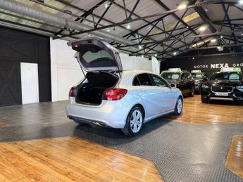 MERCEDES-BENZ A-CLASS 2.1 A200d Sport (Premium) Hatchback 5dr Diesel 7G-DCT Euro 6 (s/