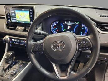 TOYOTA RAV4 2.5 VVT-h Design SUV 5dr Petrol Hybrid CVT 4WD Euro 6 (s/s) (222