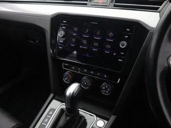 VOLKSWAGEN PASSAT 1.5 TSI EVO SEL Estate 5dr Petrol DSG Euro 6 (s/s) (150 ps)