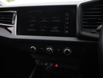 AUDI A1 1.0 TFSI 25 Technik Sportback 5dr Petrol Manual Euro 6 (s/s) (95