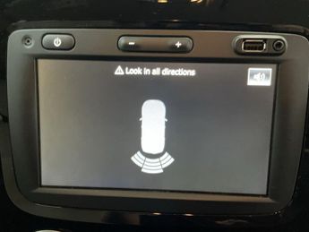 RENAULT CAPTUR 1.3 TCe ENERGY Iconic SUV 5dr Petrol Manual Euro 6 (s/s) (130 ps