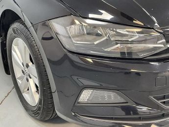 VOLKSWAGEN POLO 1.0 TSI SE Hatchback 5dr Petrol Manual Euro 6 (s/s) (95 ps) - AA