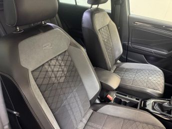 VOLKSWAGEN T-ROC 1.5 TSI R-Line SUV 5dr Petrol DSG Euro 6 (s/s) (150 ps)