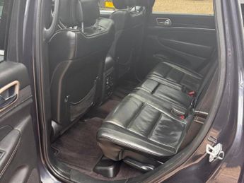 JEEP GRAND CHEROKEE 3.0 V6 CRD Overland SUV 5dr Diesel Auto 4WD Euro 6 (247 bhp)