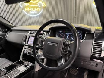 LAND ROVER RANGE ROVER 3.0 TD V6 Vogue SUV 5dr Diesel Auto 4WD Euro 5 (s/s) (258 ps)