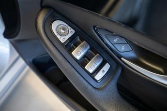 MERCEDES-BENZ C-CLASS 2.0 C200 SE Saloon 4dr Petrol 7G-Tronic+ Euro 6 (s/s) (184 ps)