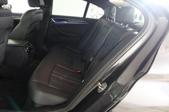 BMW 5 SERIES 2.0 520d MHT M Sport Steptronic Euro 6 (s/s) 4dr