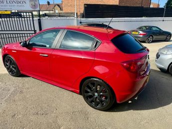 ALFA ROMEO GIULIETTA 1750 TBi Veloce Hatchback 5dr Petrol TCT Euro 6 (240 bhp)