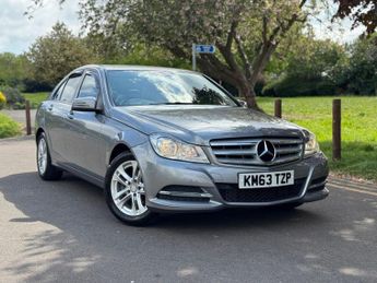 Mercedes C Class 1.6 C180 Executive SE Saloon 4dr Petrol G-Tronic+ Euro 6 (s/s) (