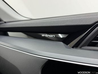 AUDI E-TRON 50 Technik SUV 5dr Electric Auto quattro 71.2kWh (313 ps)