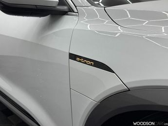 AUDI E-TRON 50 Technik SUV 5dr Electric Auto quattro 71.2kWh (313 ps)